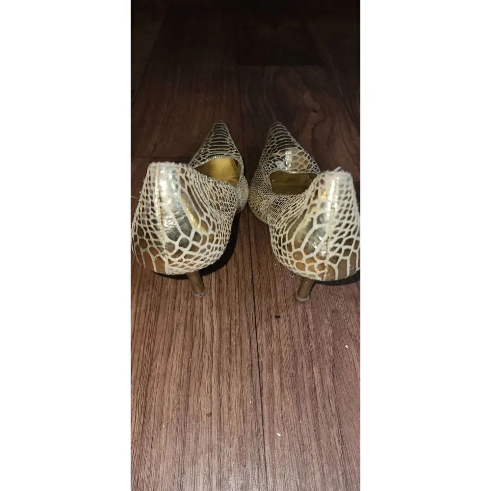Metallic Gold Pumps  - Picture 4 of 6